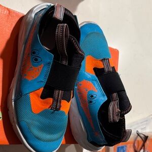 Nike Kids Teal and Orange Sneakers